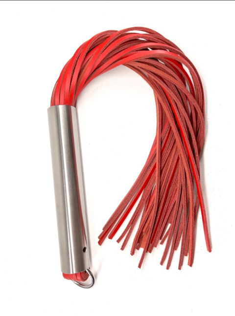 Martinet rouge manche métal lanières en cuir RIGIDE