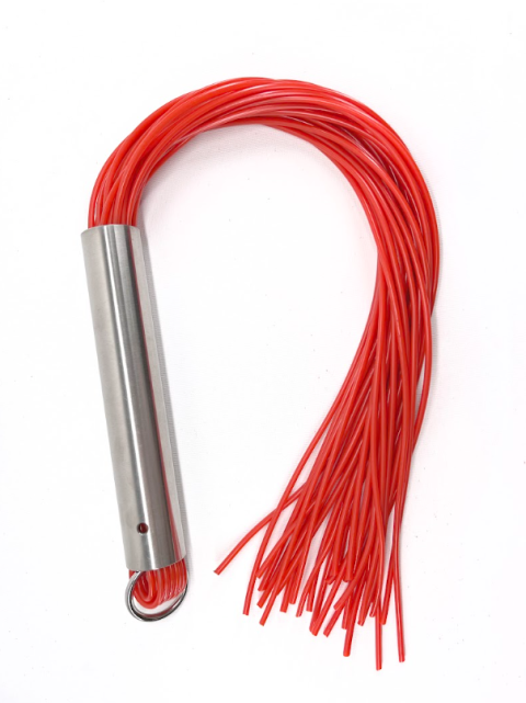 Martinet rouge manche métal lanières en PVC