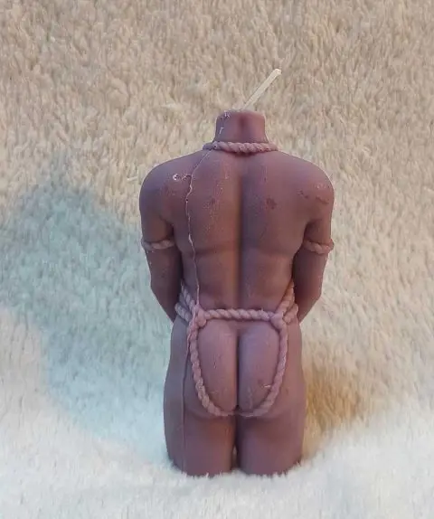 Bougie Bustes Hommes – Waxplay – Intensité 5