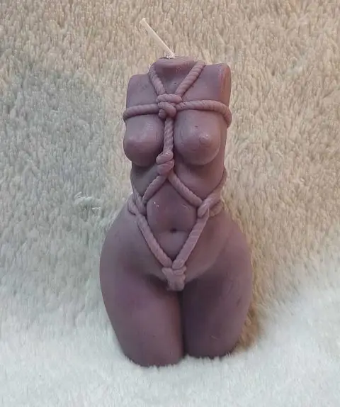 Bougie Bustes Femmes – Waxplay- Intensité 2